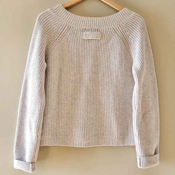 525 America Metallic Rainbow Vneckline Knit Fisherman Sweater Size Medium. - Picture 10 of 16